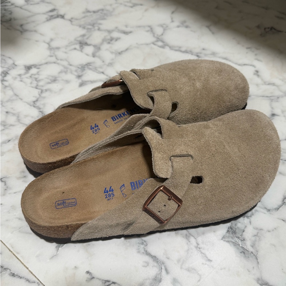 Birkenstock Beige Suede Slip-Ons Men’s Size 11US / 44EU